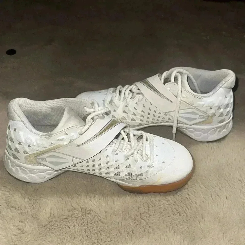 BNWOB Mens Nike Force Zoom Trout 6 Turf Shoes Size White AT3463-103 AS-IS